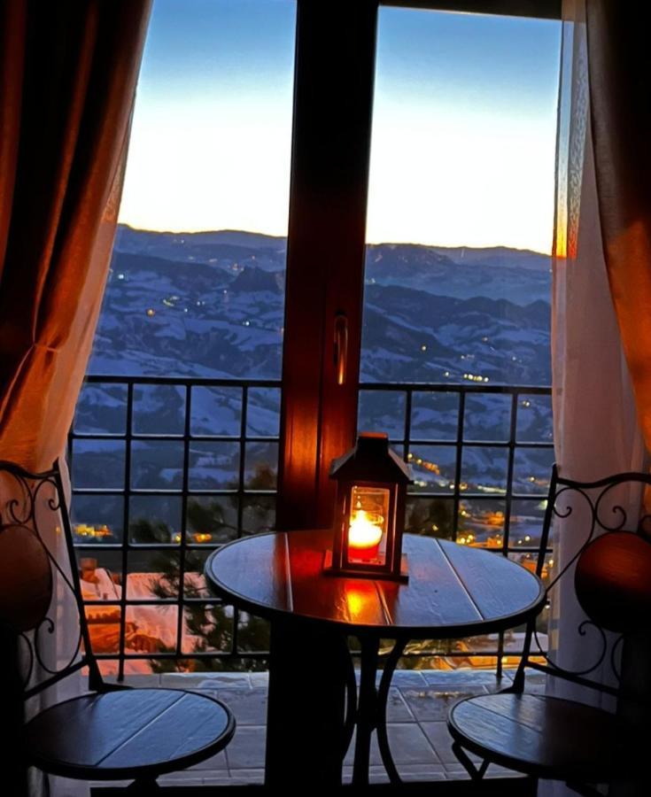 Hotel La Rocca San Marino Exterior photo