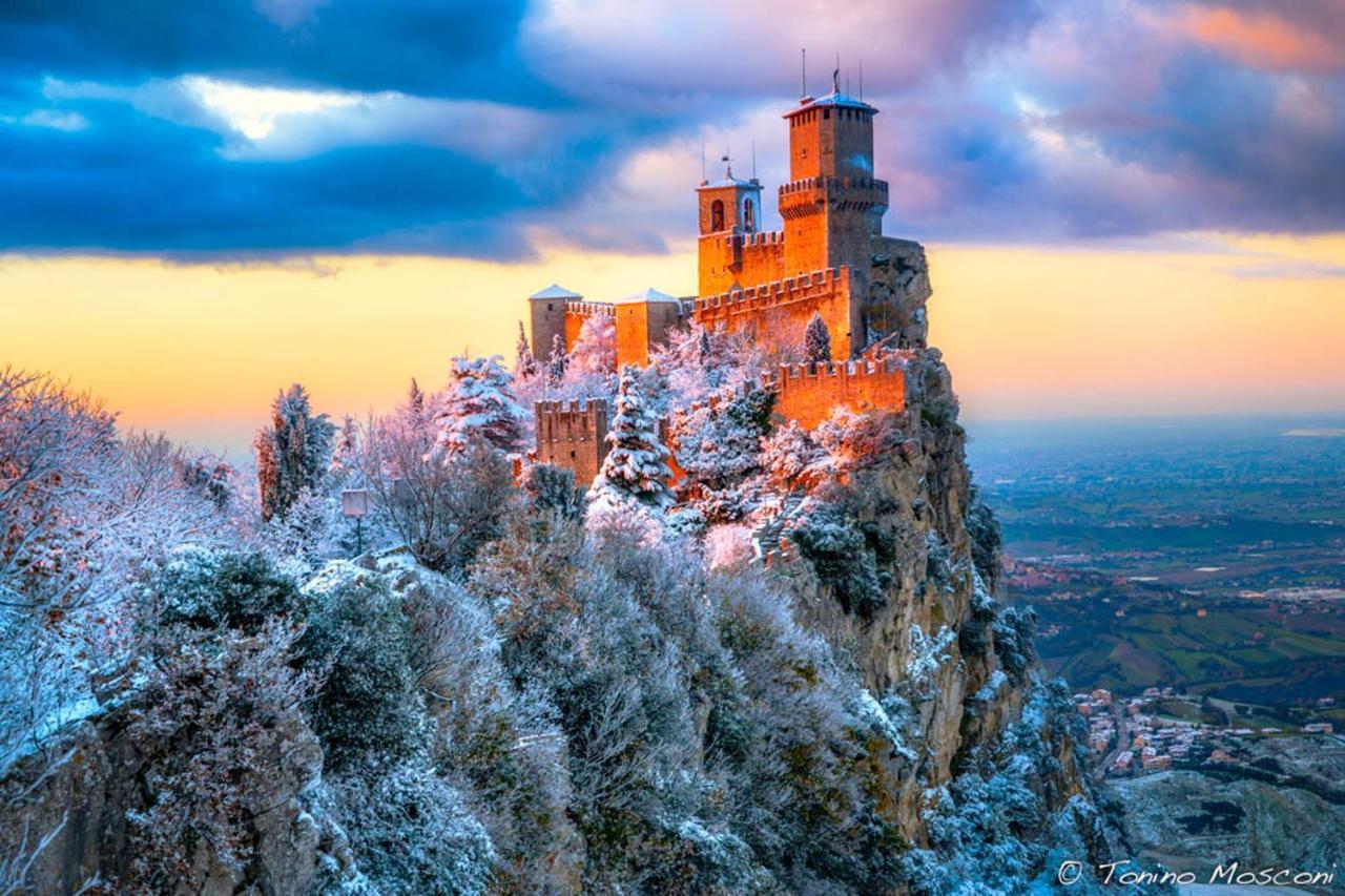 Hotel La Rocca San Marino Exterior photo