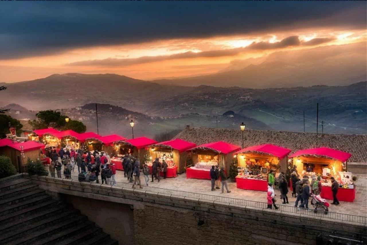 Hotel La Rocca San Marino Exterior photo